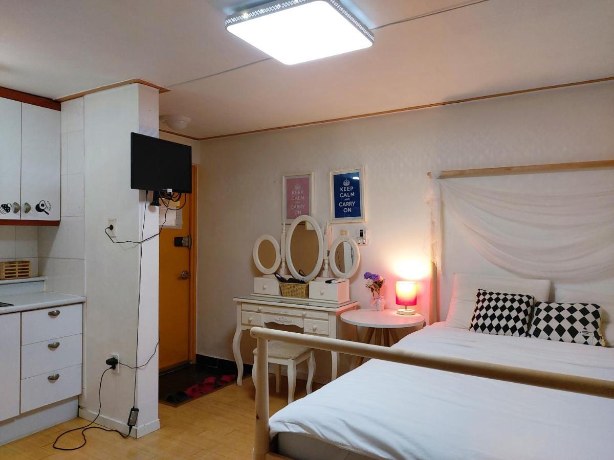 Han River Residence & Guesthouse Seoul Eksteriør billede