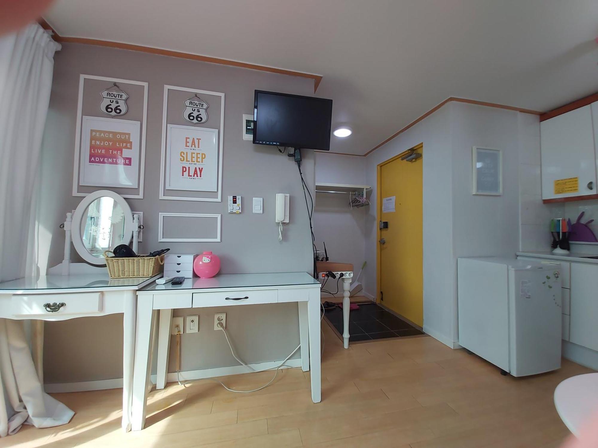 Han River Residence & Guesthouse Seoul Eksteriør billede